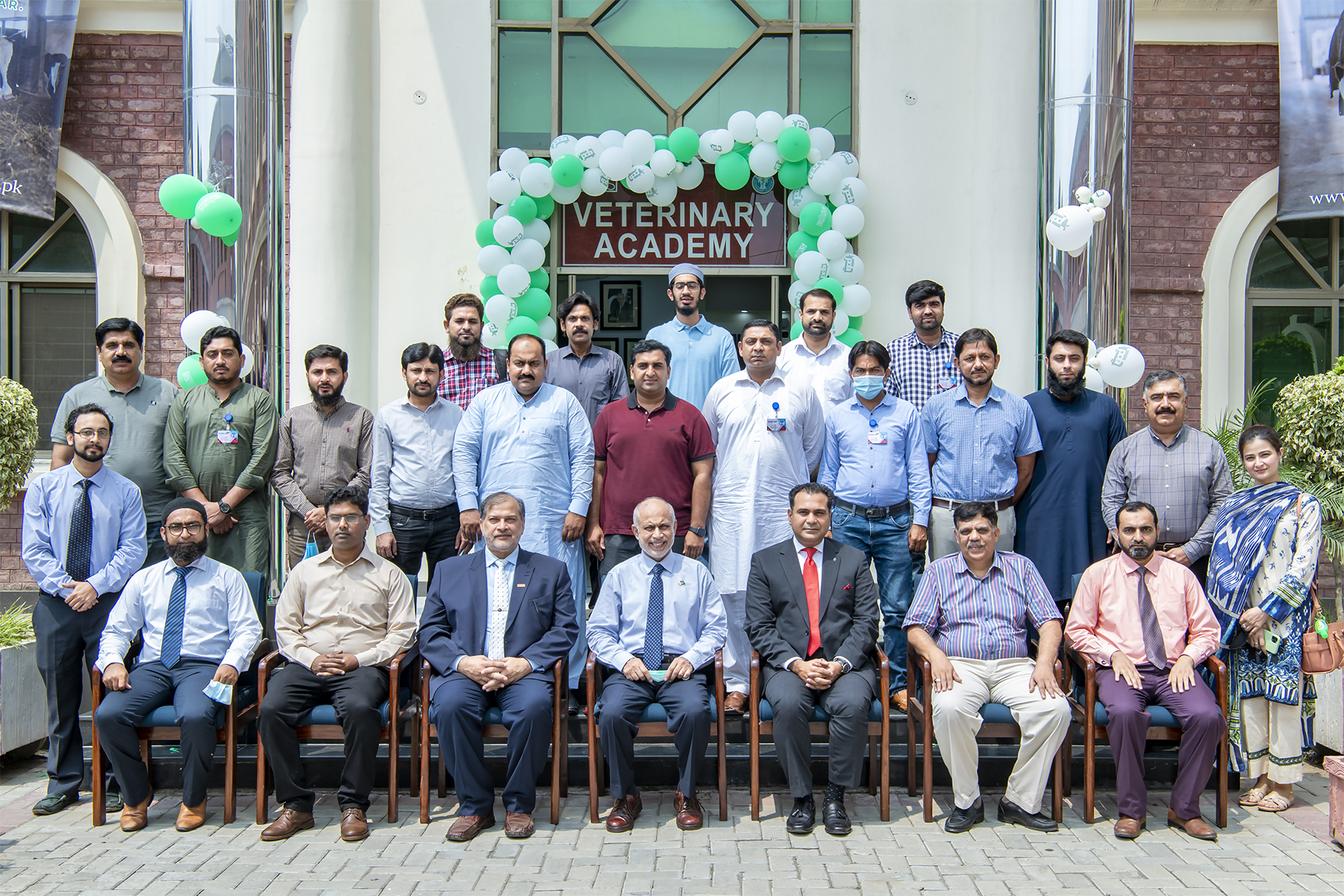 Photo Caption_ UVAS, PDA jointly holds Dairy Farm Management Training Programme to strengthen dairy sector of Pakistan