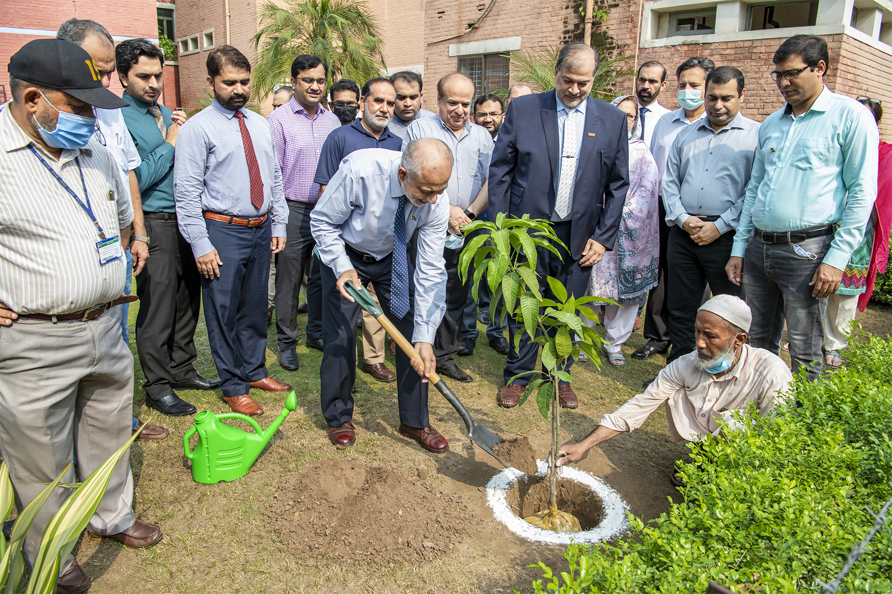 Photo Caption_UVAS VC launched monsoon tree plantation Campaign to promote greenery under Prime Minister`s Green Pakistan Programme