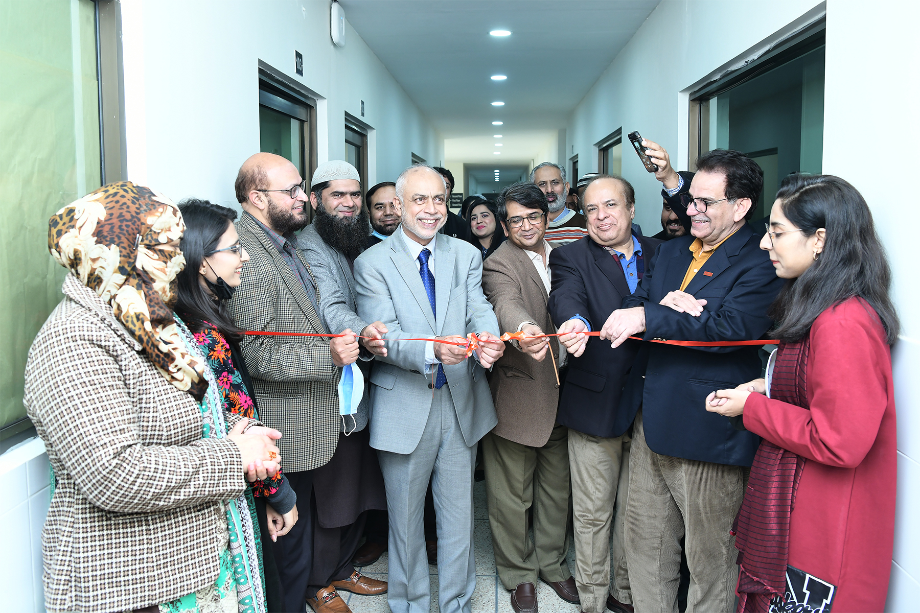 UVAS Vc Prof Dr Nasim Ahmad inaugurated Munir Iqbal Microbiology Club at institute of Microbiology 2
