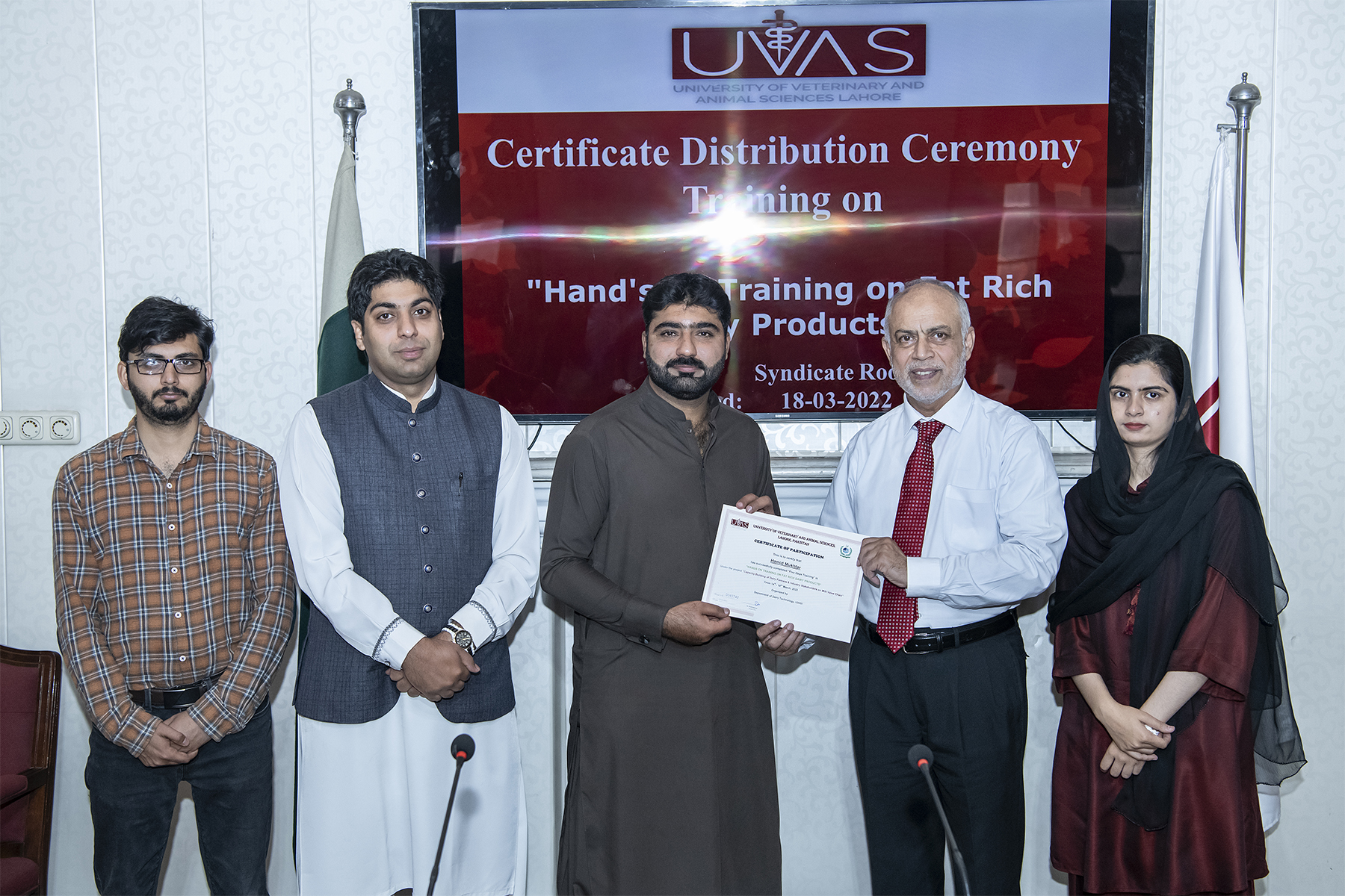 5-Day hands-on training course on ‘Fat Rich Dairy Products’ concludes at UVAS